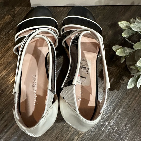 Taryn Rose Krissy Wedges Size 7.5 Never worn - Picture 6 of 9